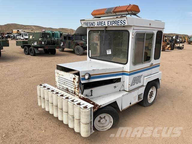  FAX شاحنة قاطرة