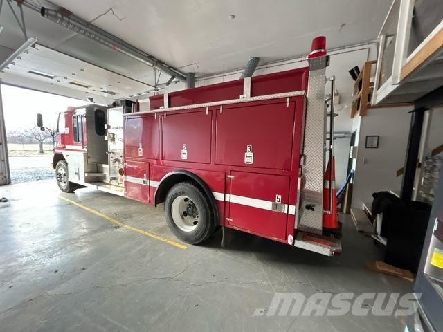 Ford CF8000 شاحنات حريق