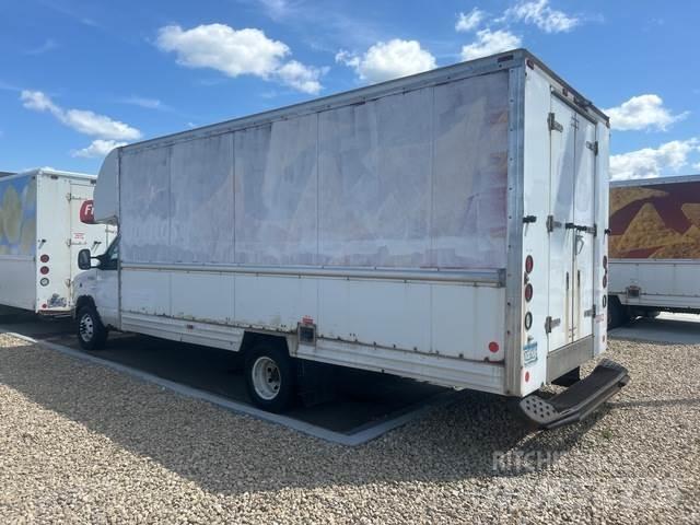 Ford E-350 هيكل صندوقي