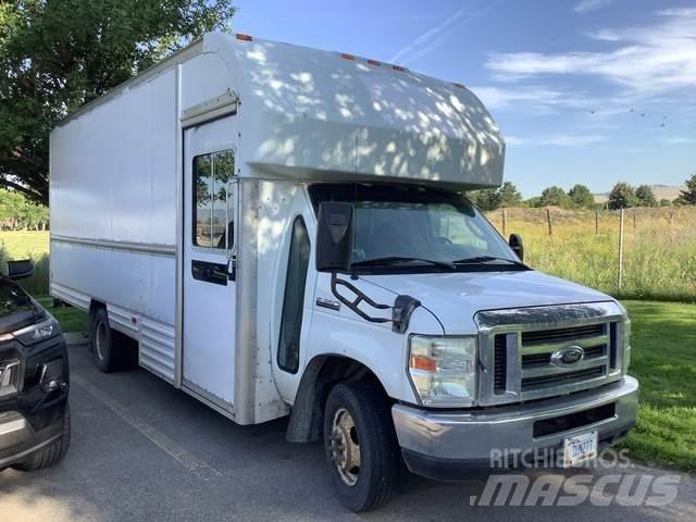 Ford E-350 هيكل صندوقي