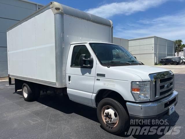 Ford E-350 شاحنات ذات هيكل صندوقي