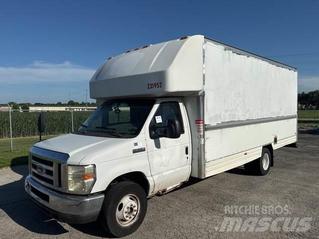 Ford E-350 هيكل صندوقي