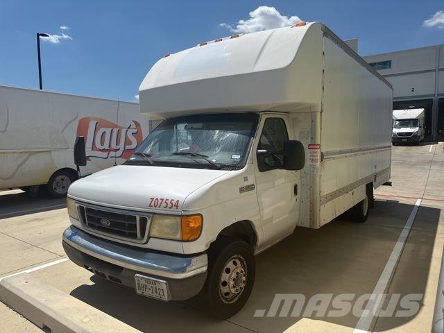 Ford E-350 هيكل صندوقي