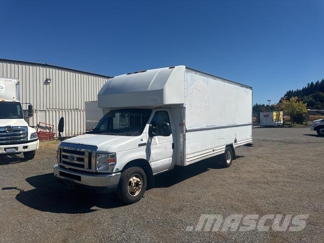 Ford E-350 شاحنات ذات هيكل صندوقي