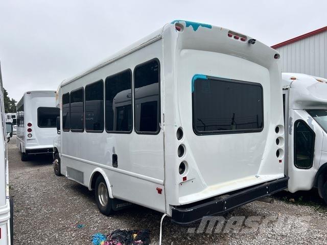 Ford E-350 حافلة صغيرة