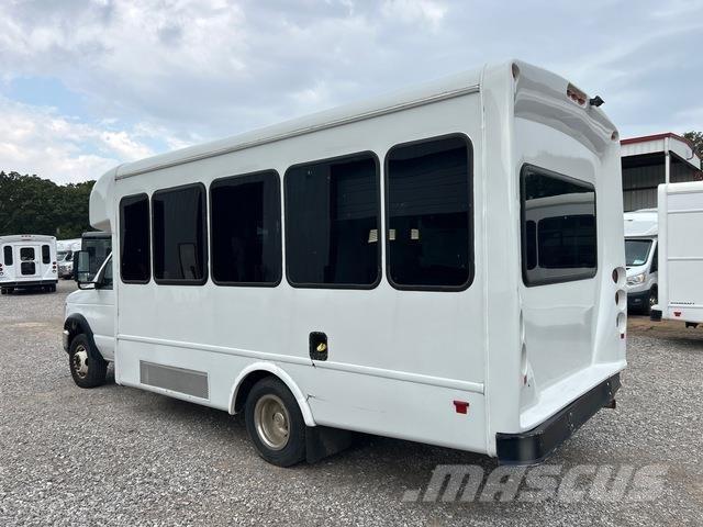 Ford E-350 حافلة صغيرة
