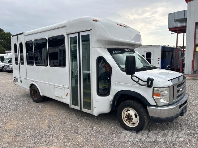 Ford E-350 حافلة صغيرة