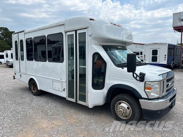Ford E-350 حافلة صغيرة