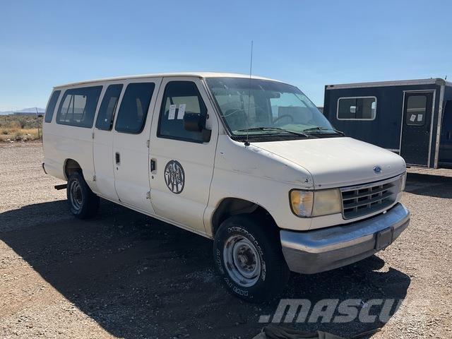 Ford E-350 سيارات