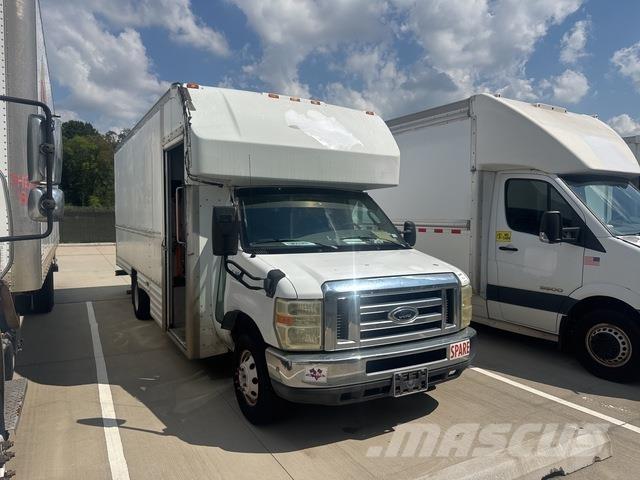 Ford E-350 هيكل صندوقي