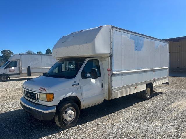 Ford E-350 هيكل صندوقي