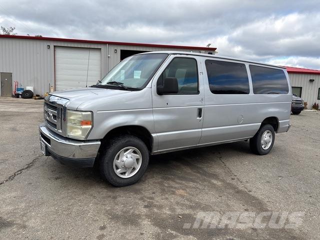 Ford E-350 سيارات