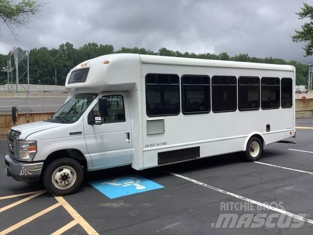 Ford E-450 حافلة صغيرة