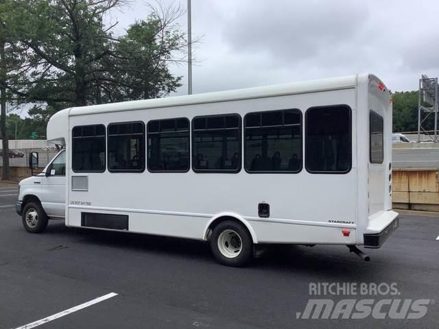 Ford E-450 حافلة صغيرة