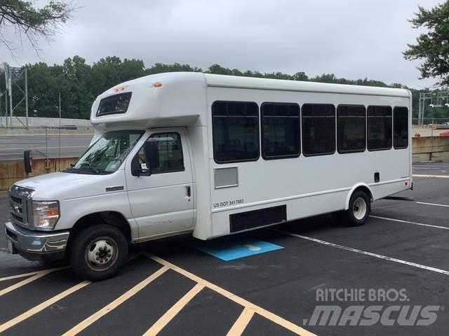 Ford E-450 حافلة صغيرة