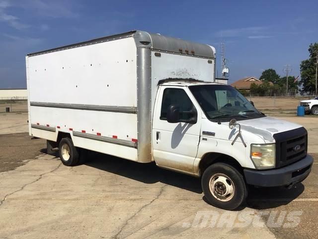 Ford E350 شاحنات ذات هيكل صندوقي
