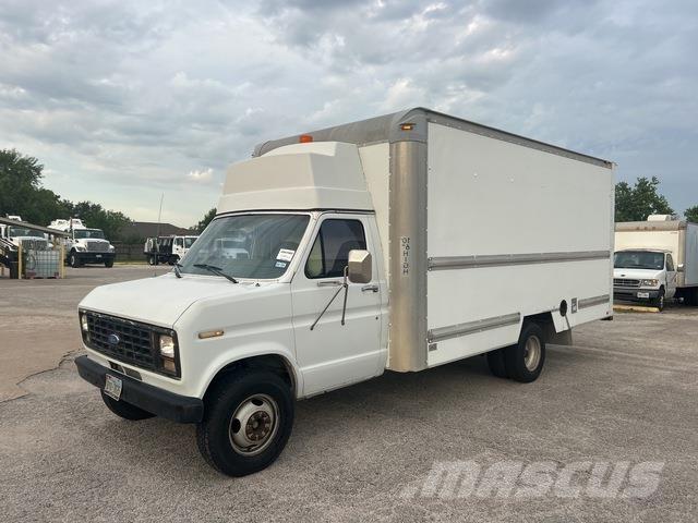 Ford E350 شاحنات ذات هيكل صندوقي