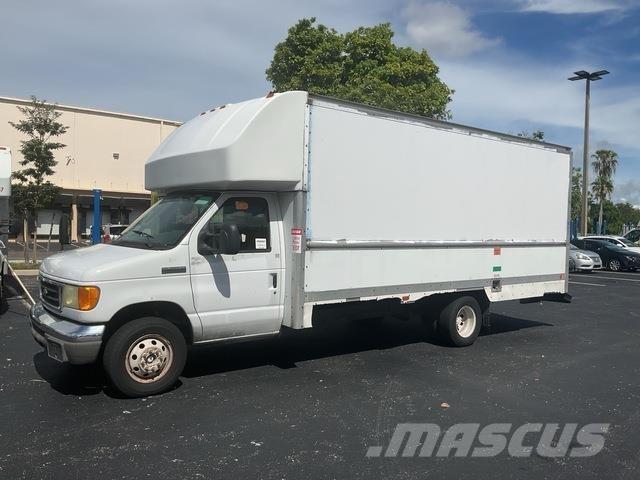 Ford E350 شاحنات ذات هيكل صندوقي