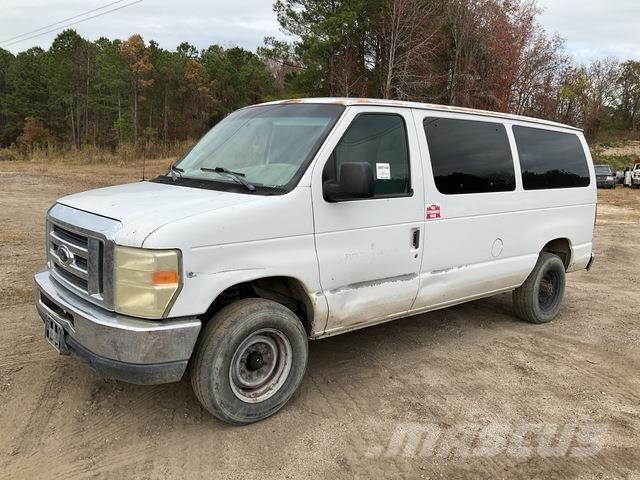 Ford E350 سيارات