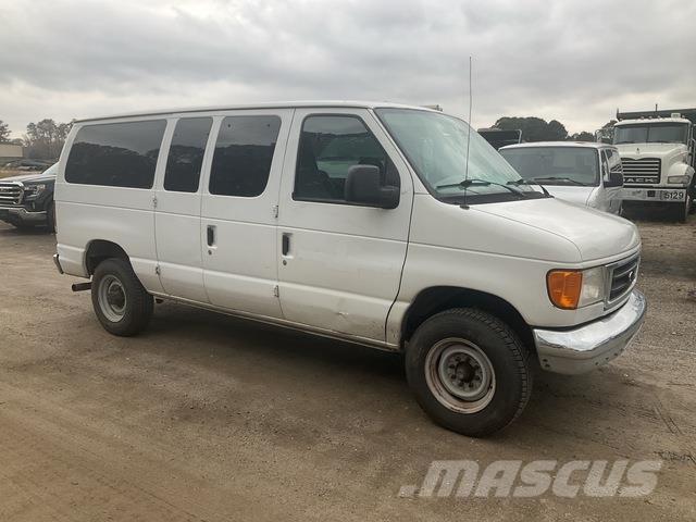 Ford E350 سيارات