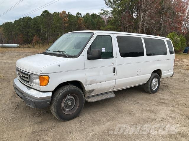 Ford E350 سيارات