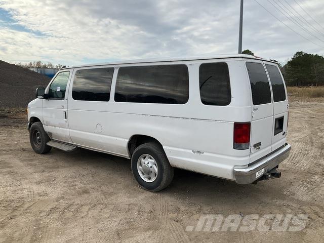 Ford E350 سيارات