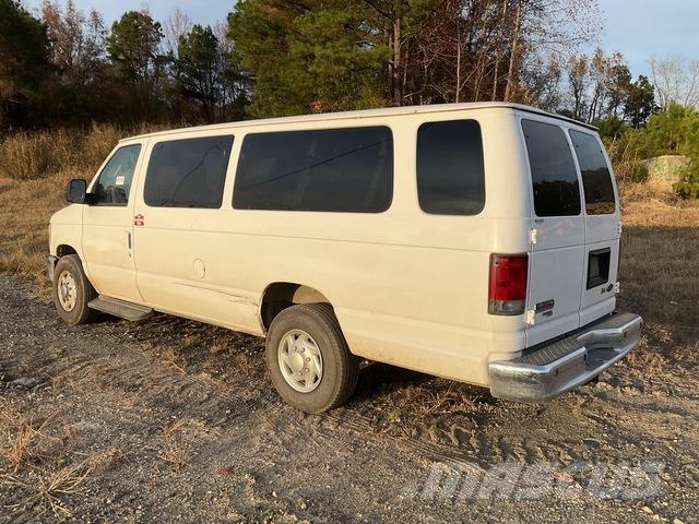 Ford E350 سيارات