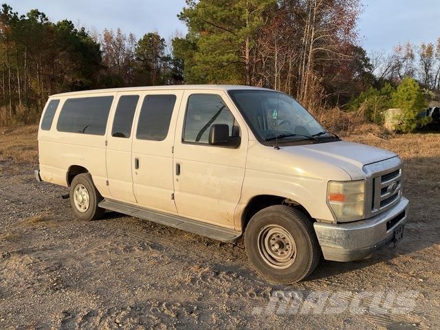 Ford E350 سيارات