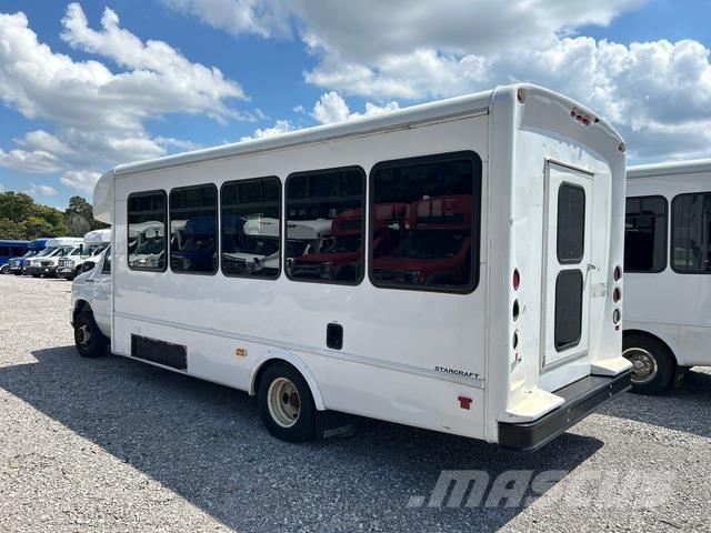Ford E450 حافلة صغيرة