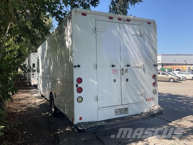 Ford Econoline هيكل صندوقي