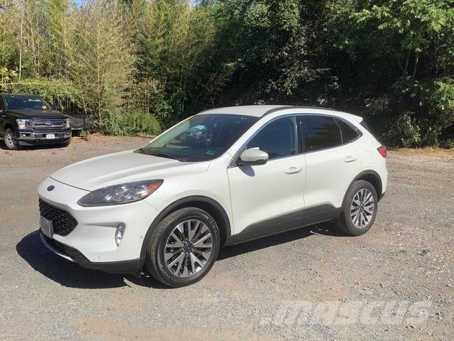 Ford Escape سيارات