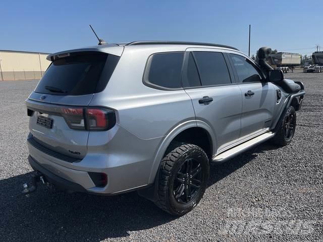 Ford Everest سيارات