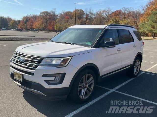 Ford Explorer سيارات