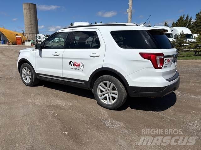Ford Explorer سيارات