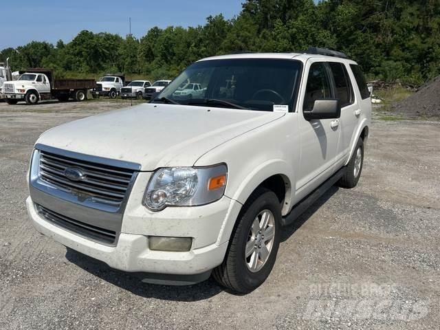Ford Explorer سيارات