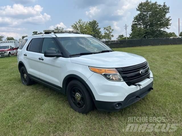Ford Explorer سيارات