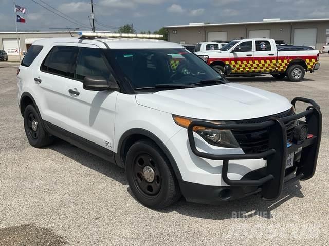 Ford Explorer سيارات