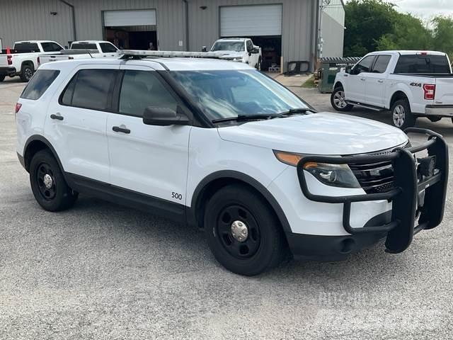 Ford Explorer سيارات