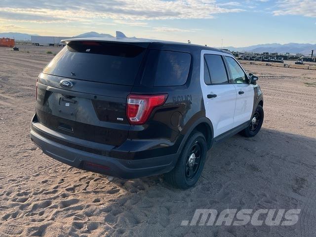 Ford Explorer Cars