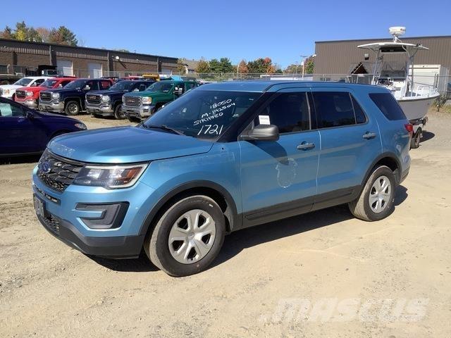 Ford Explorer سيارات
