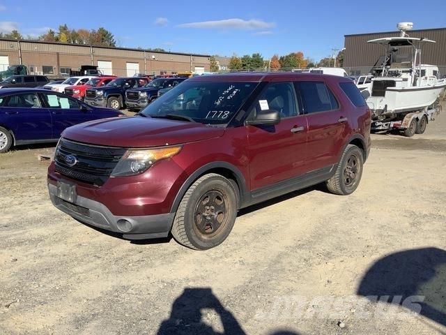 Ford Explorer سيارات