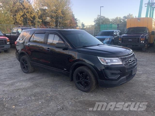 Ford Explorer سيارات