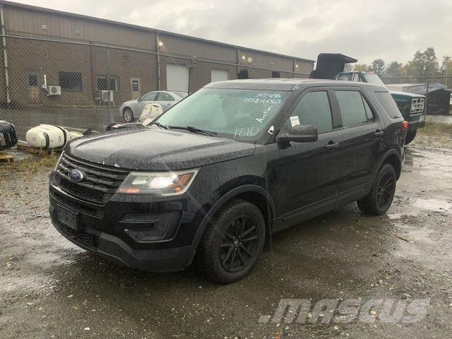 Ford Explorer سيارات