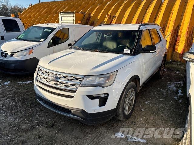 Ford Explorer سيارات