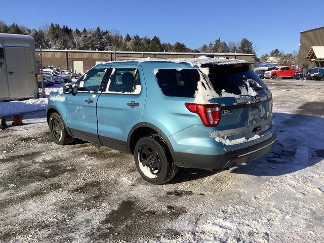 Ford Explorer سيارات