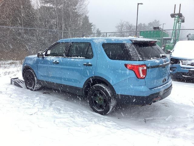 Ford Explorer سيارات