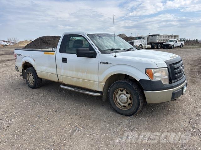 Ford F-150 شاحنات خفيفة/مفصلية الجوانب