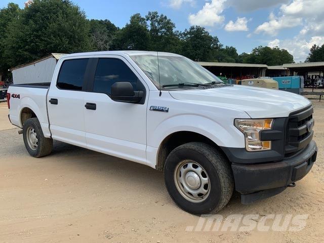 Ford F-150 شاحنات خفيفة/مفصلية الجوانب