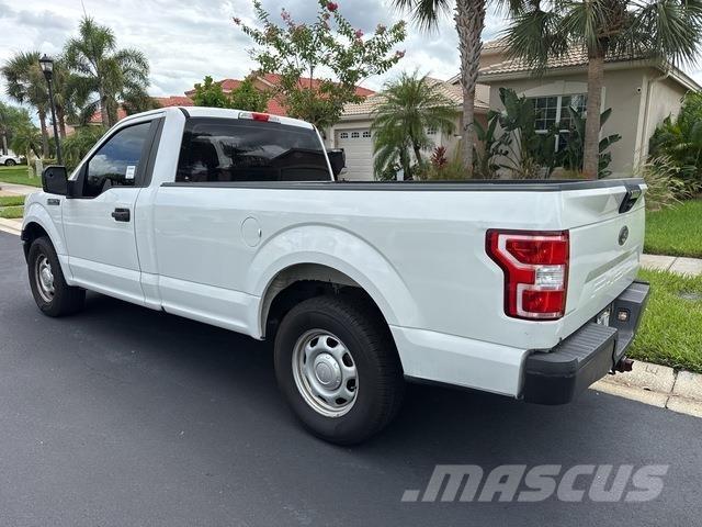 Ford F-150 شاحنات خفيفة/مفصلية الجوانب