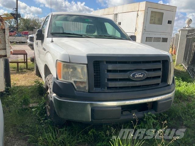 Ford F-150 شاحنات خفيفة/مفصلية الجوانب